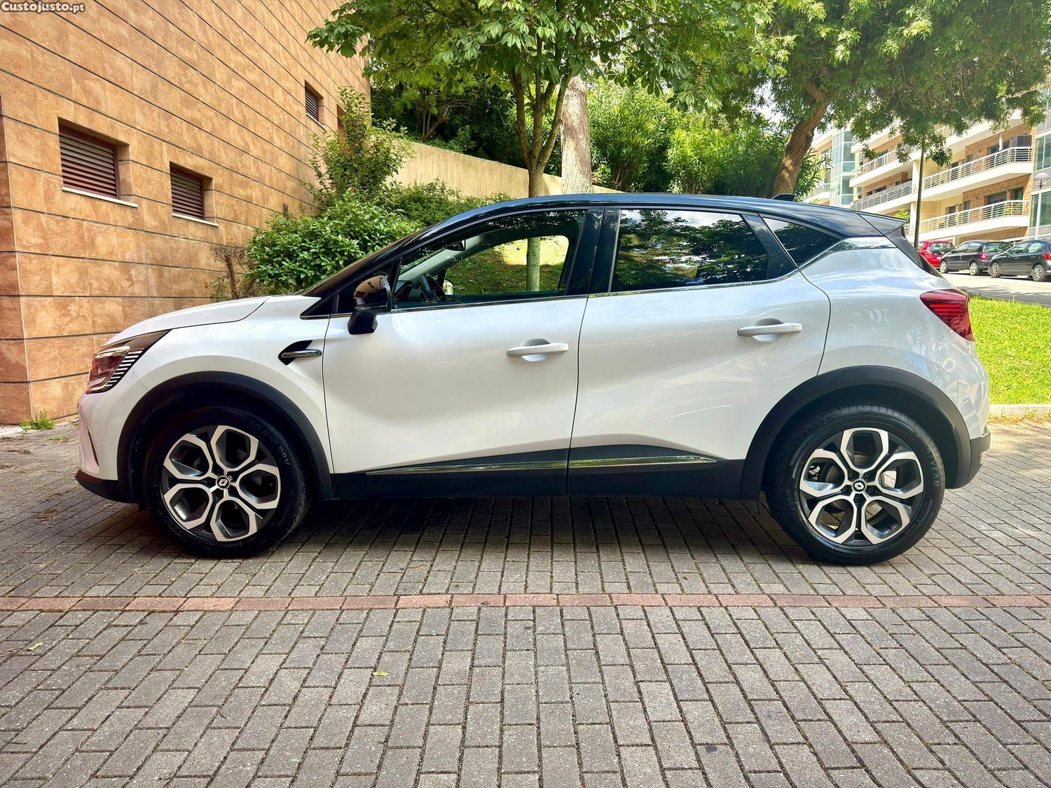 Renault Captur 1.0 TCe Techno — fotografia 16