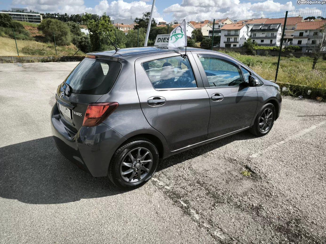 Toyota Yaris 1.4 d-4d active+ac — fotografia 15
