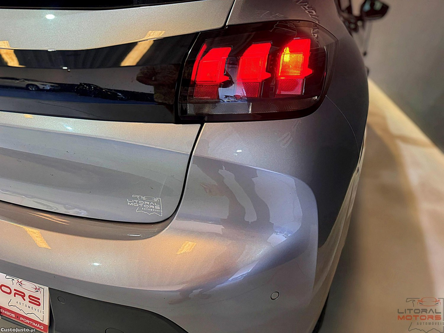 Peugeot 208 1.2 PureTech SE Style — fotografia 15
