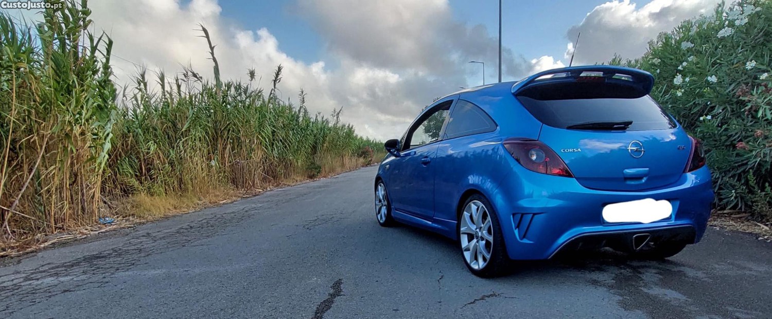 Opel Corsa OPC 1.6 Turbo - 192 CVS — fotografia 2