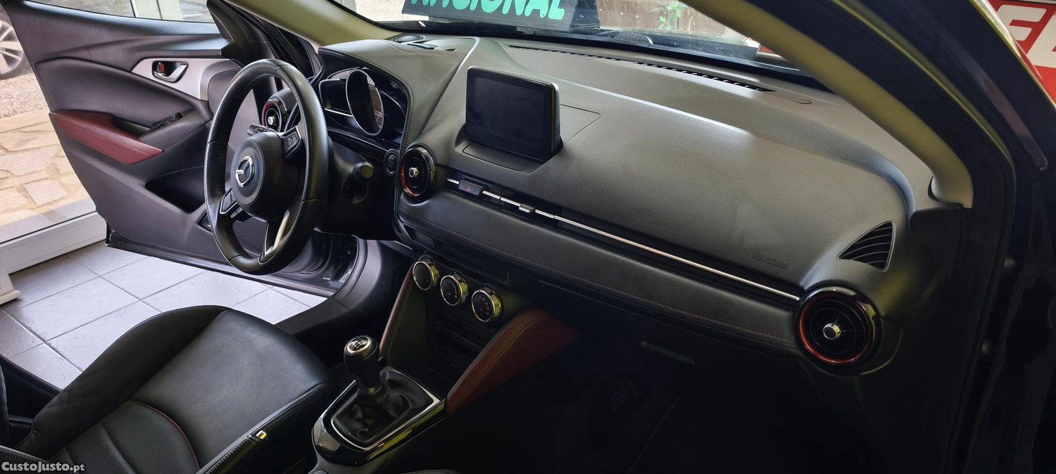 Mazda CX-3 1.5 SKY-ACTIV — fotografia 9