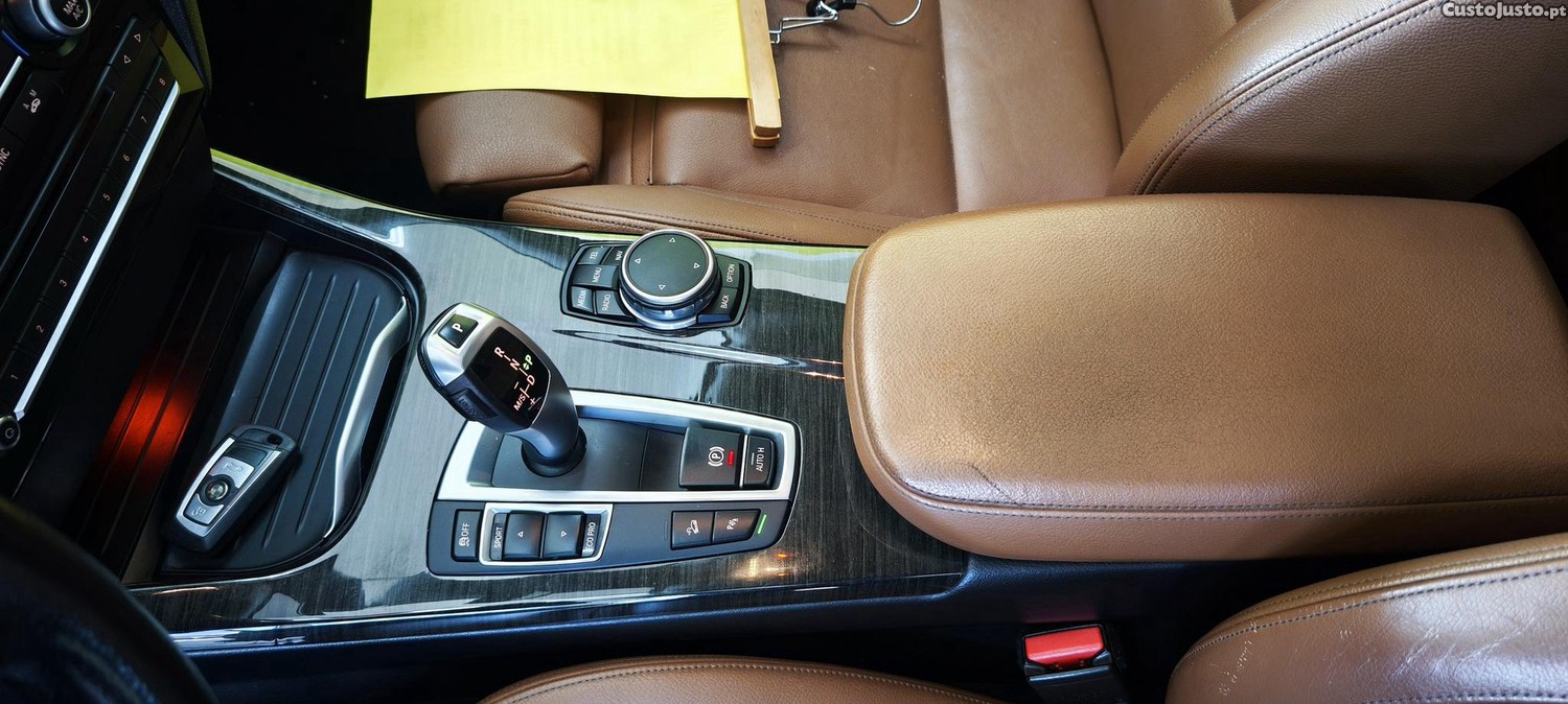 BMW X4 SPORT LINE — fotografia 14
