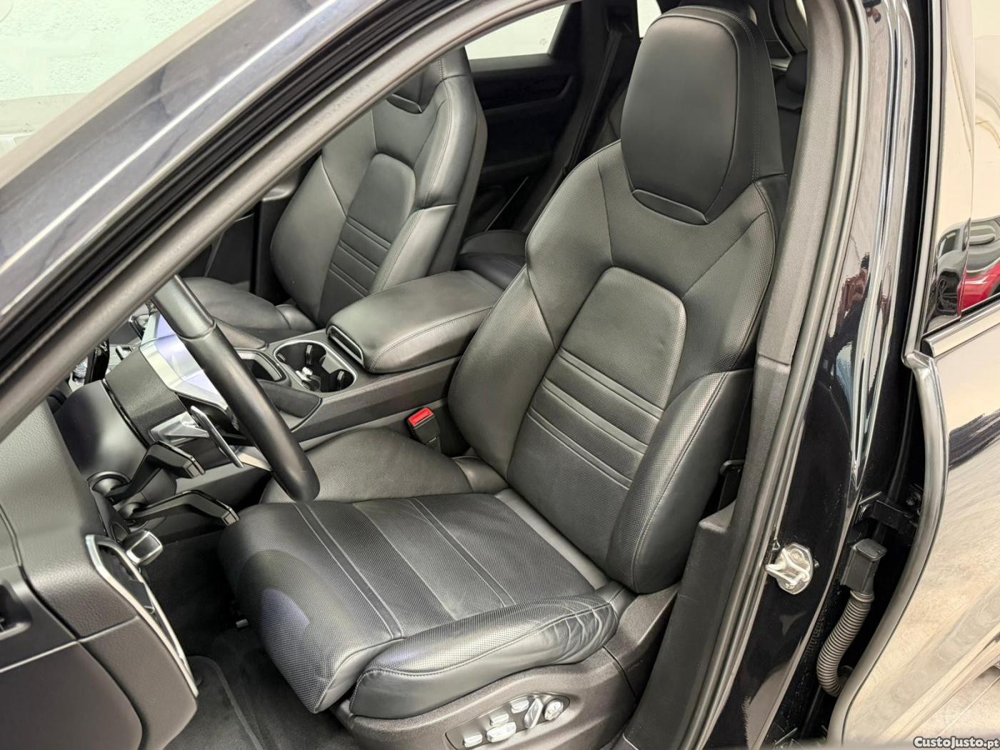 Porsche Cayenne 3.0 V6 — fotografia 11