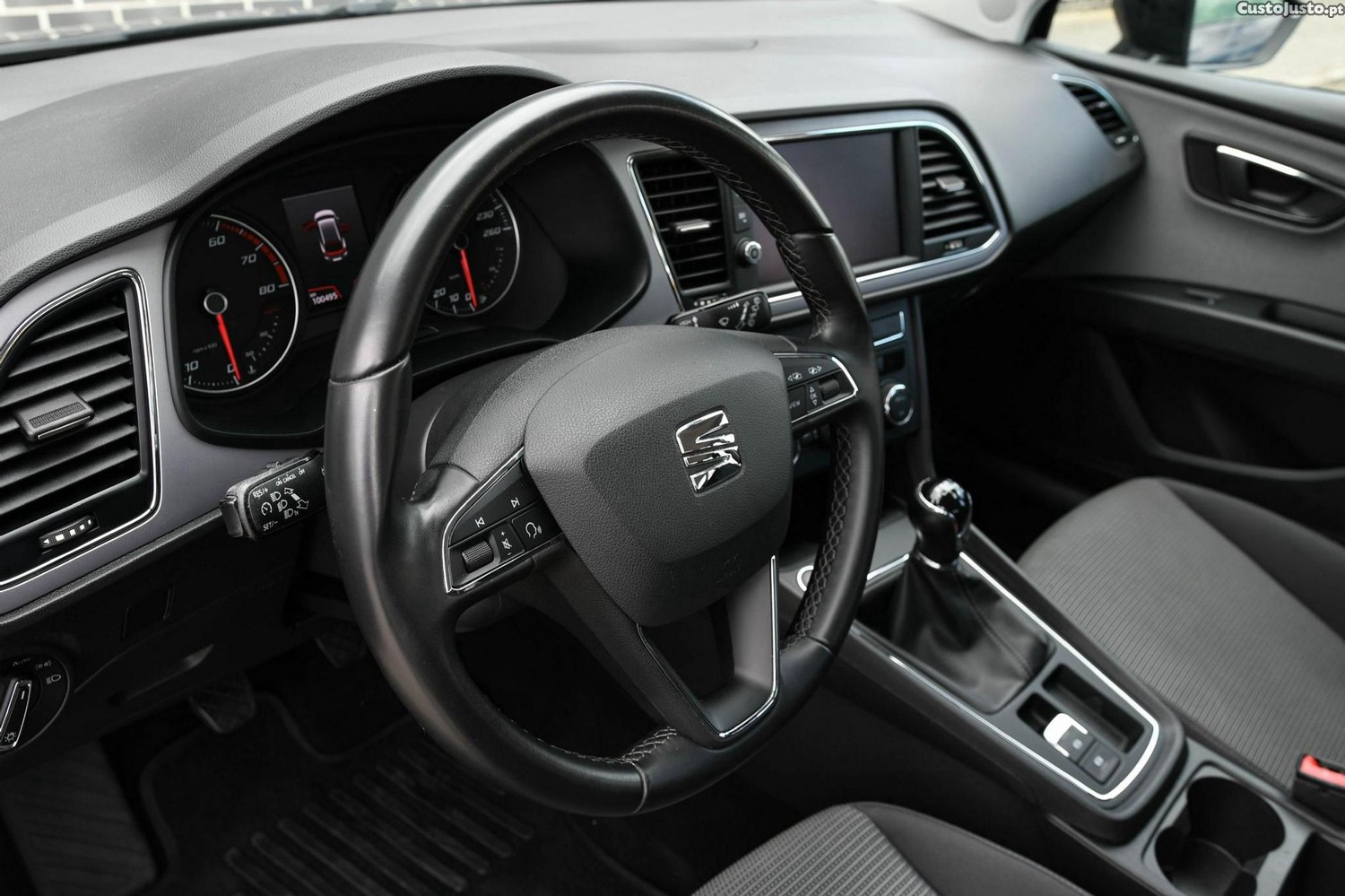 SEAT Leon 1.0 EcoTSI Style S/S — fotografia 25