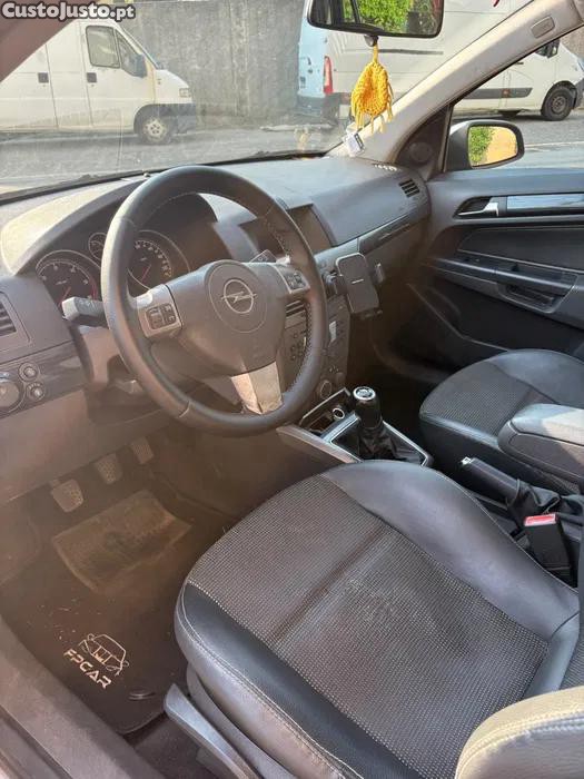 Opel Astra ( Station Wagon) — fotografia 6