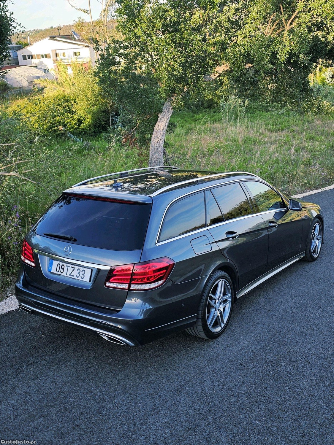 Mercedes-Benz E 300 E300h BlueTEC Hybrid — fotografia 6