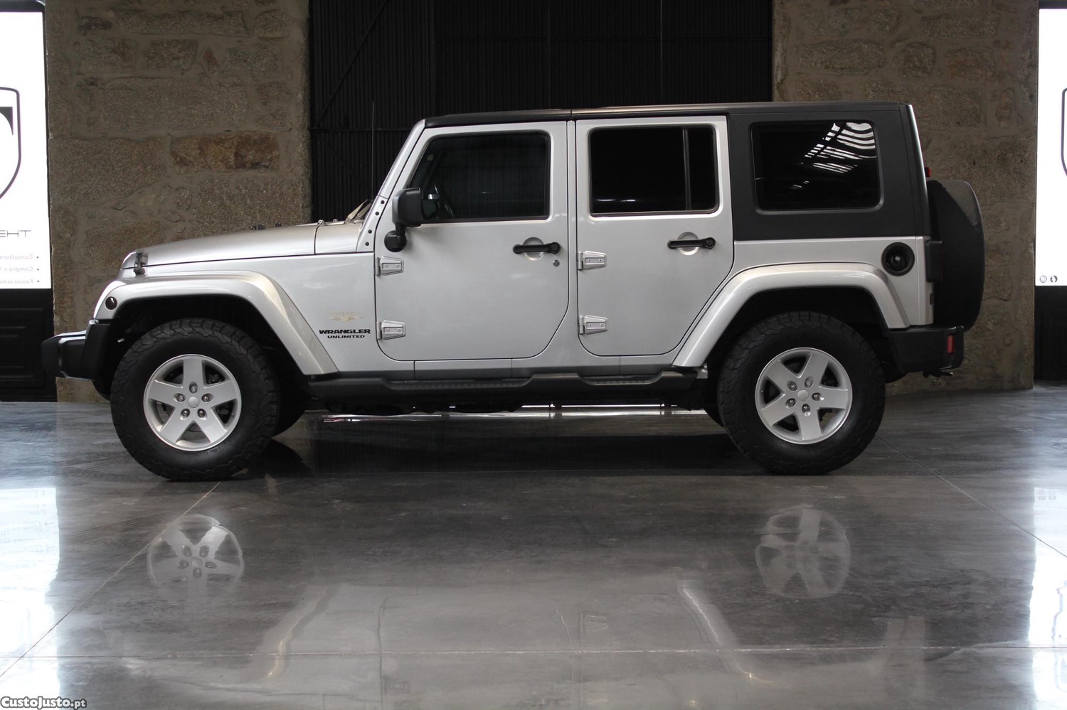 Jeep Wrangler 2.8 CRD Auto Sahara — fotografia 5