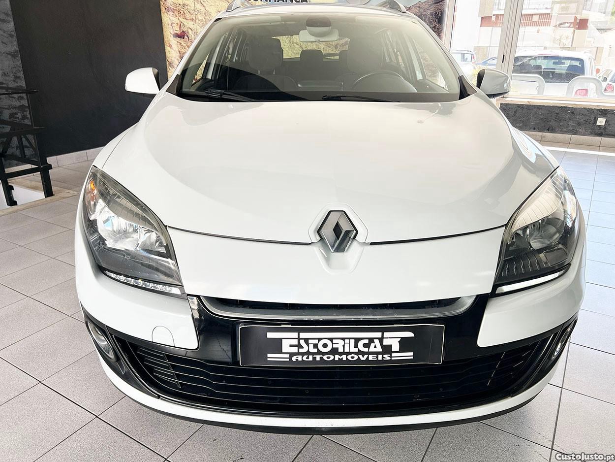 Renault Mégane Sport Tourer 1.5 dCi Confort SS — fotografia 16