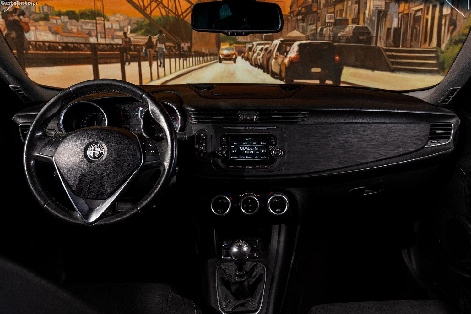 Alfa Romeo Giulietta 1.6 JTDM — fotografia 13