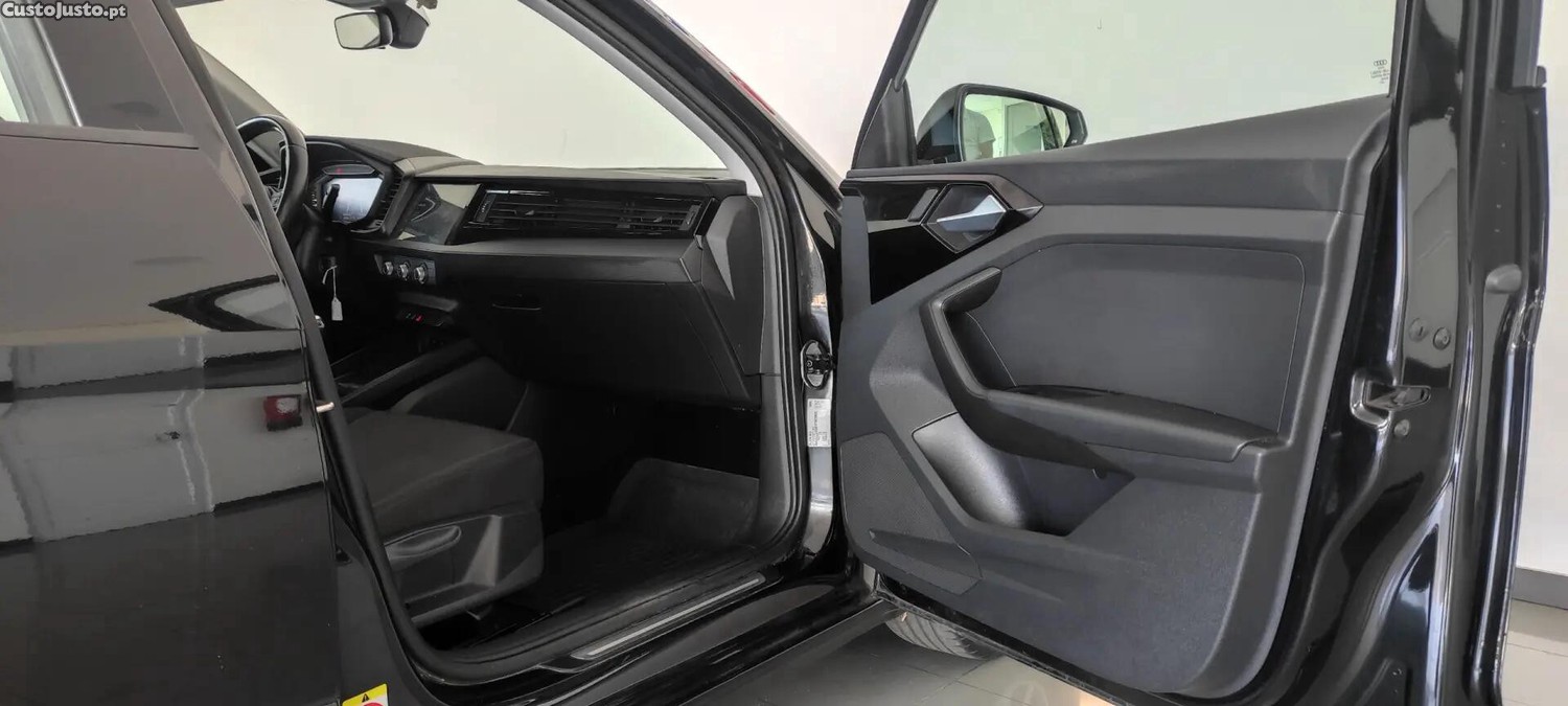 Audi A1 25 TFSI — fotografia 11