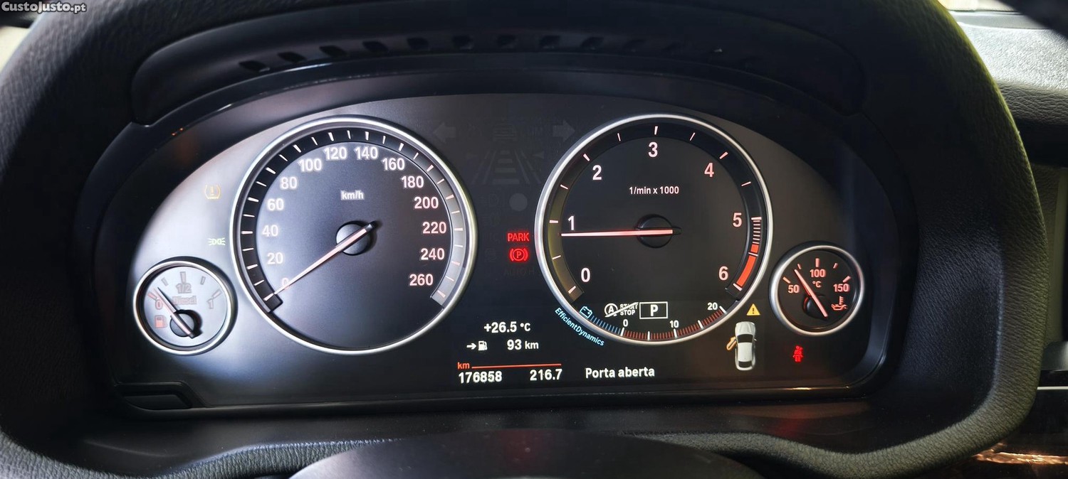 BMW X4 SPORT LINE — fotografia 8