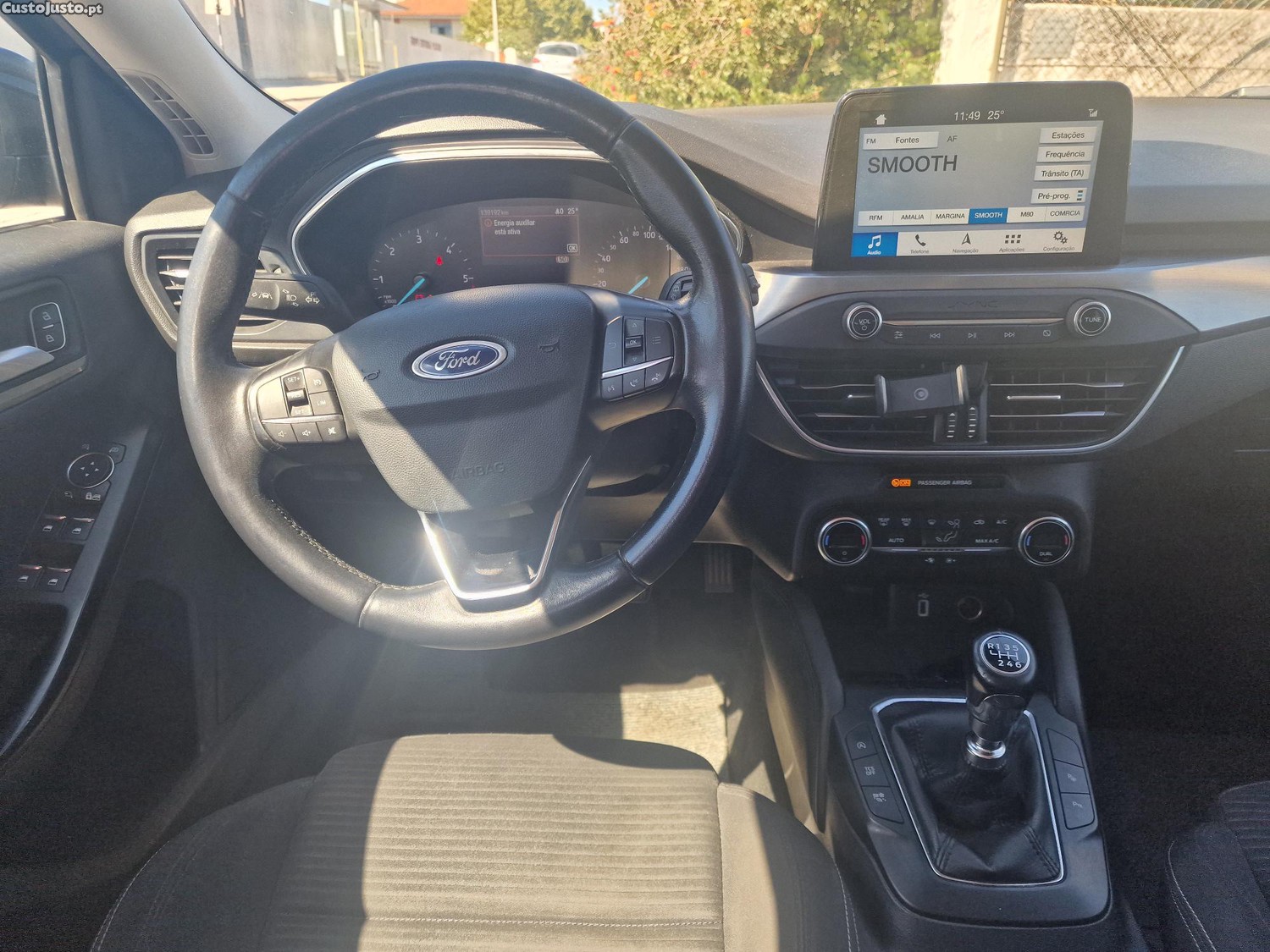 Ford Focus 1.5 TDci Eco Blue — fotografia 5