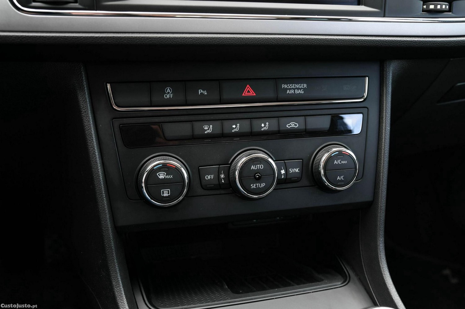SEAT Leon 1.0 EcoTSI Style S/S — fotografia 12