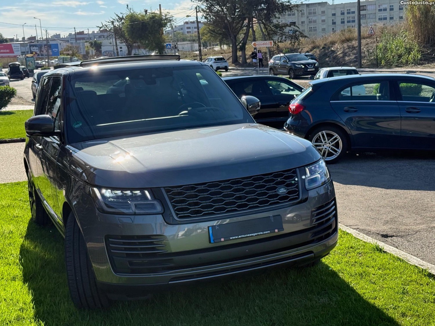 Land Rover Range Rover 3.0 TDV6 LWB SVAutobiography - 19 — photo 4