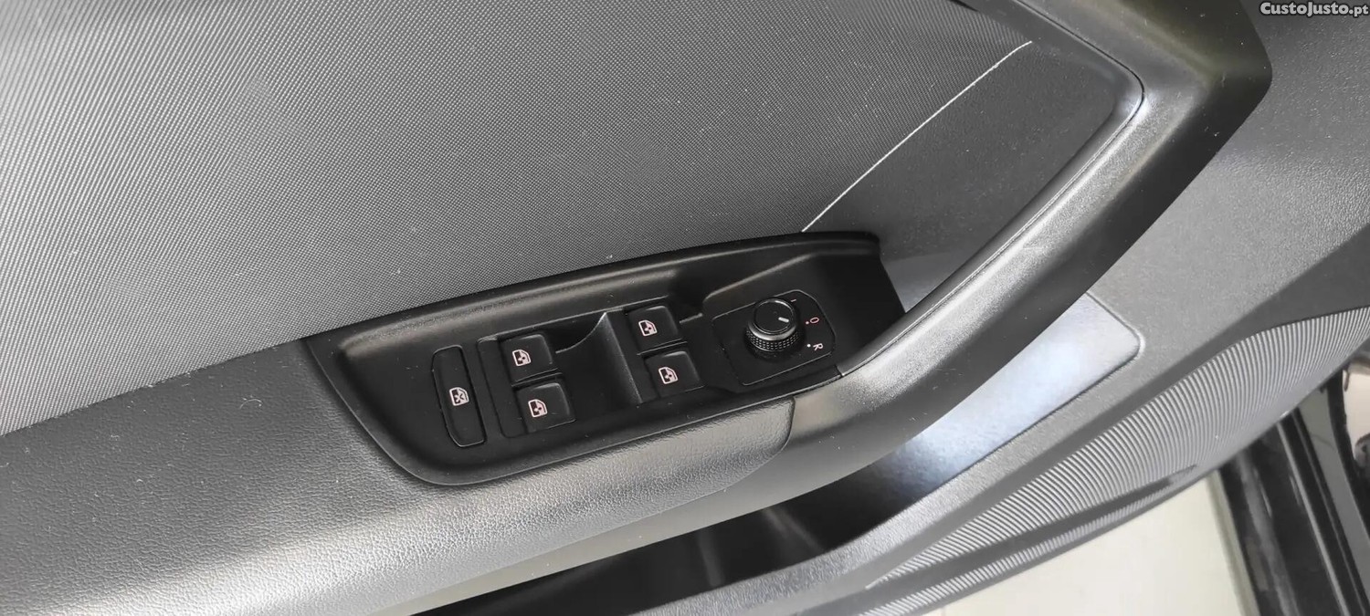 Audi A1 25 TFSI — fotografia 4