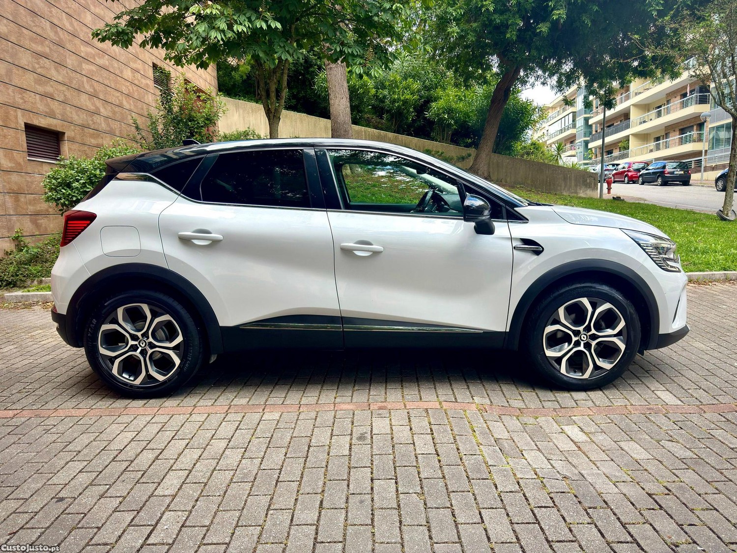 Renault Captur 1.0 TCe Techno — fotografia 15
