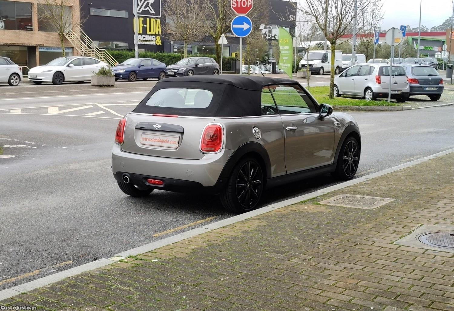MINI Cabrio Cooper D — photo 5