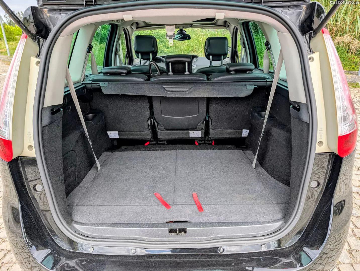 Renault Grand Scénic 1.5 dci bose edition 7l edc — fotografia 15