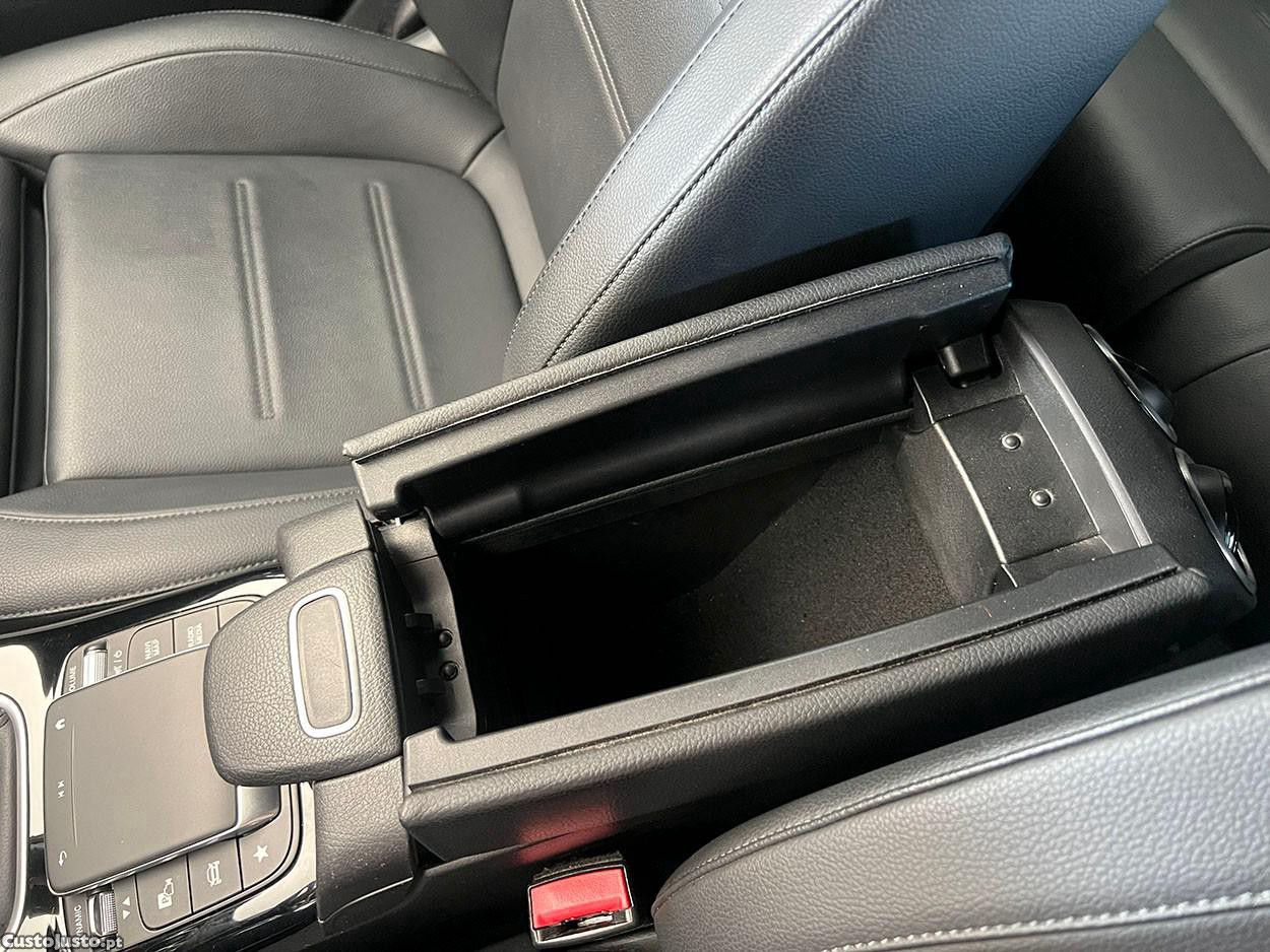 Mercedes-Benz CLA 180 d Business Solutions — fotografia 9