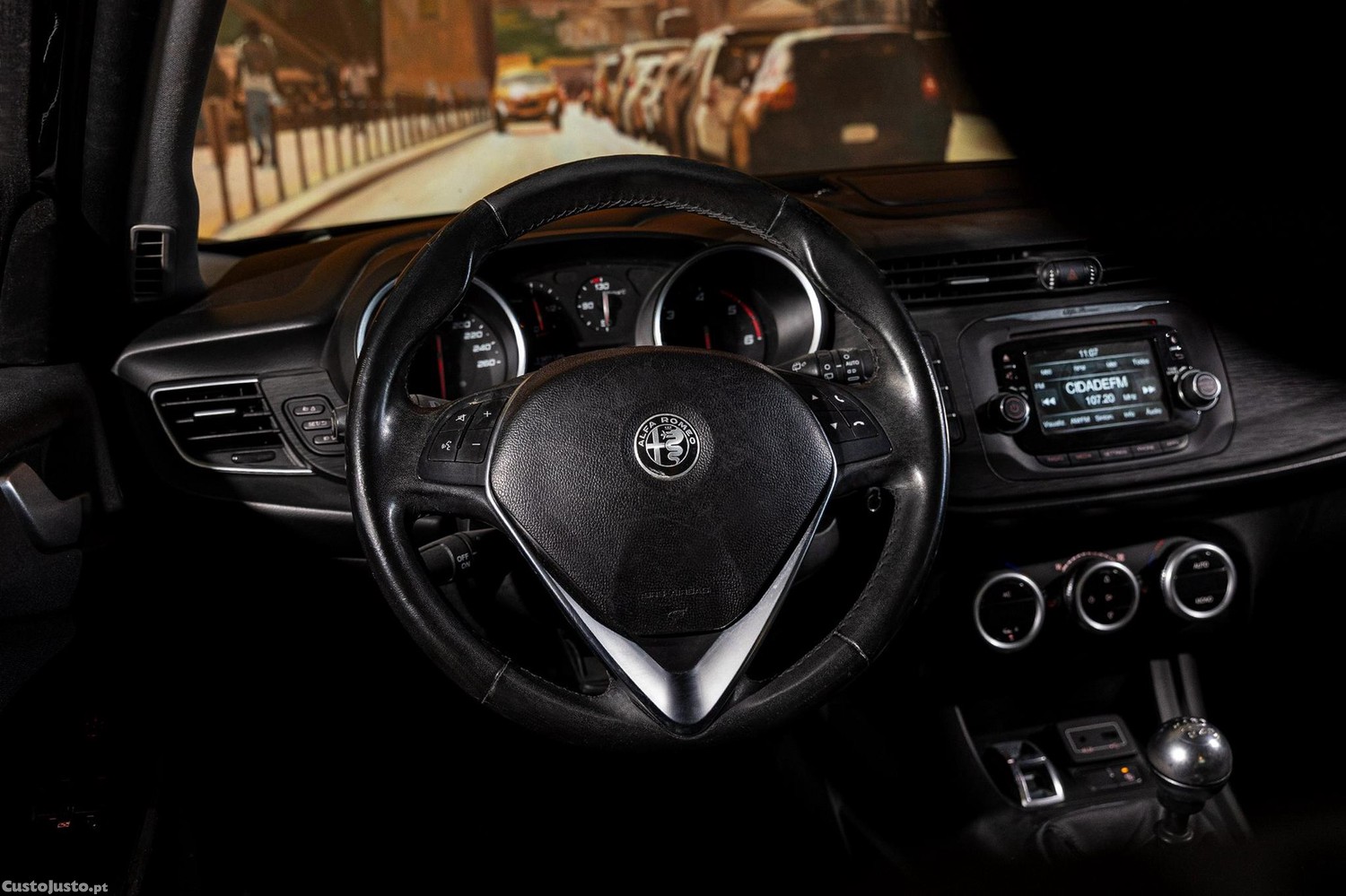 Alfa Romeo Giulietta 1.6 JTDM — fotografia 12