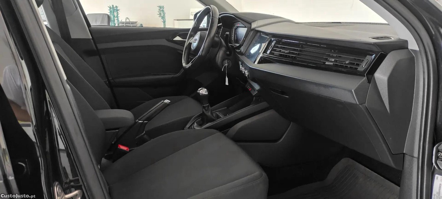 Audi A1 25 TFSI — fotografia 10