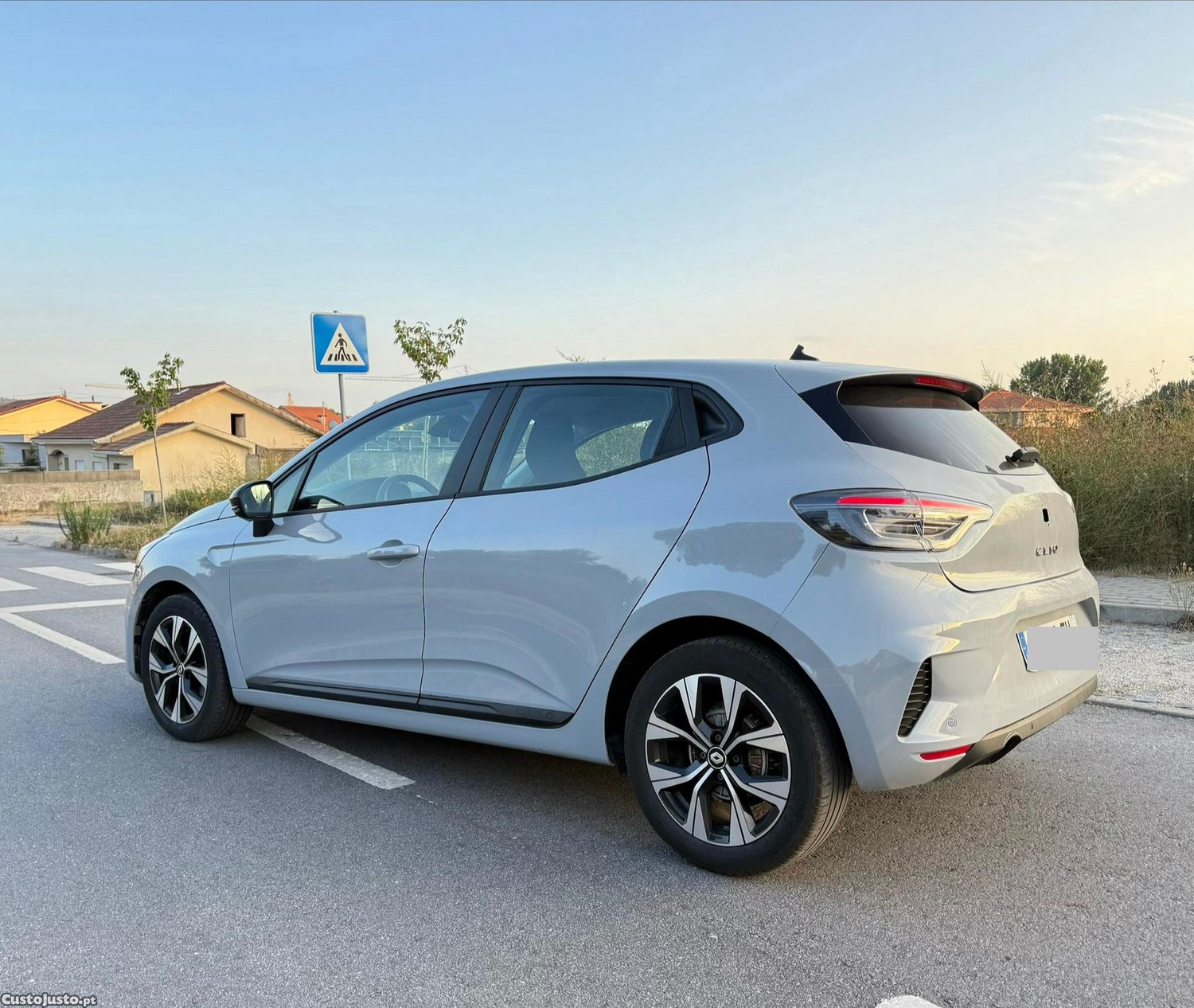 Renault Clio 1.5 Blue dCi Evolution — fotografia 3
