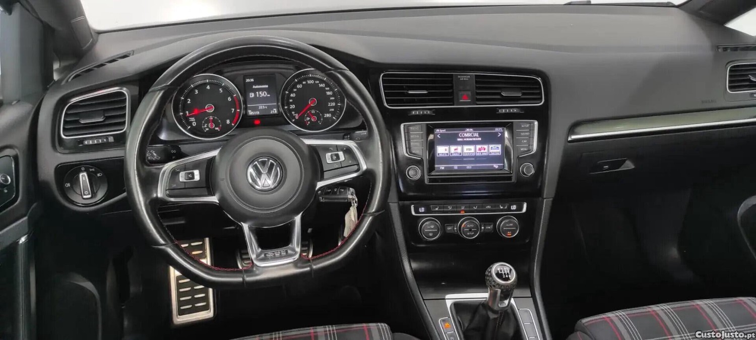 Volkswagen Golf GTI BlueMotion — fotografia 7