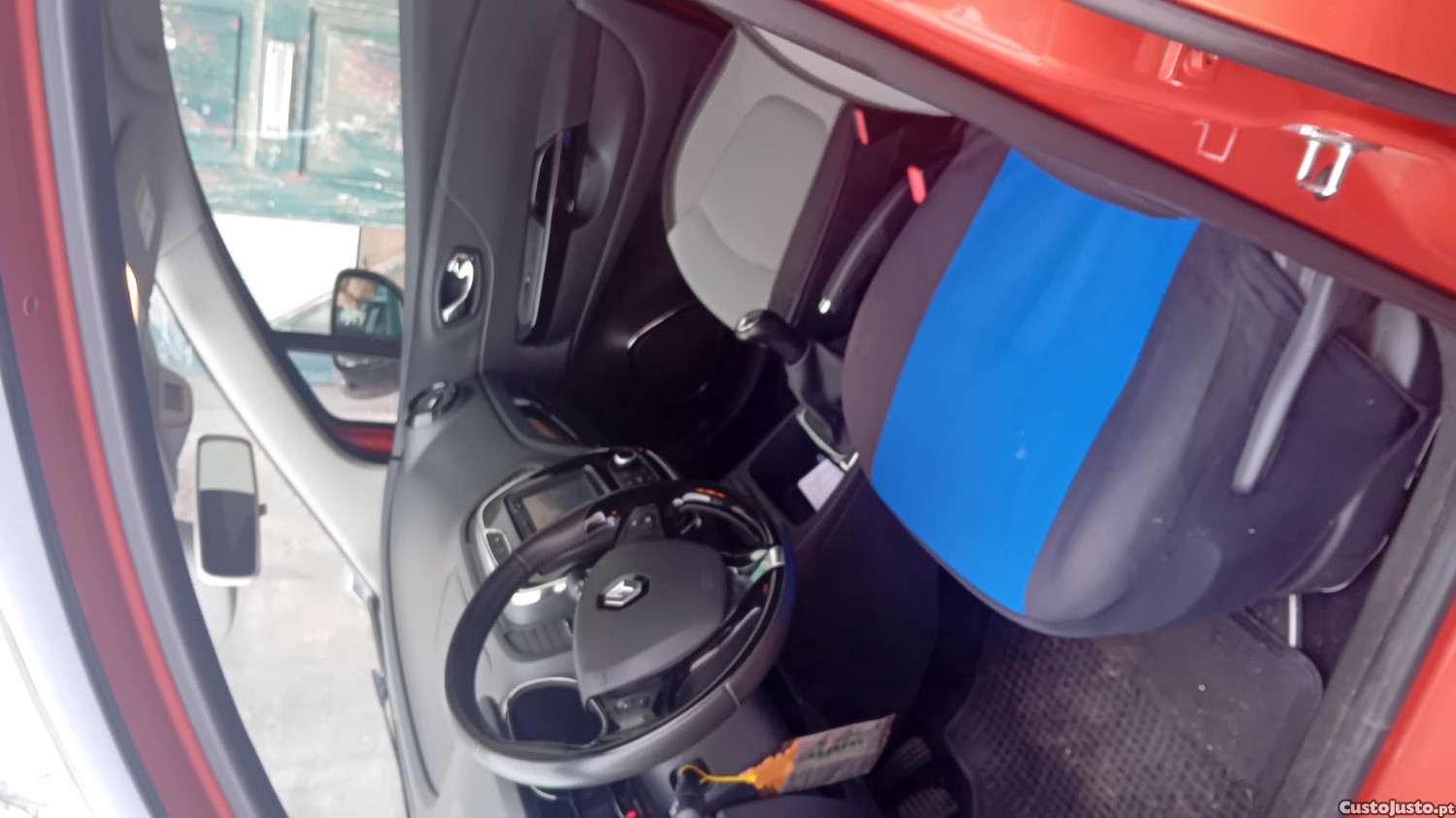 Renault Captur Exclusive — fotografia 4