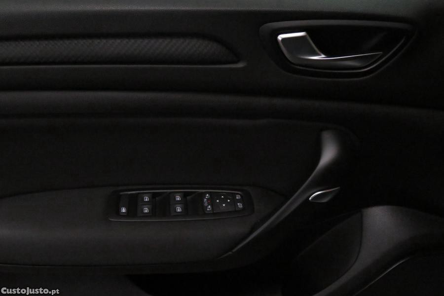 Renault Mégane 1.5 Blue dCi Limited — fotografia 9