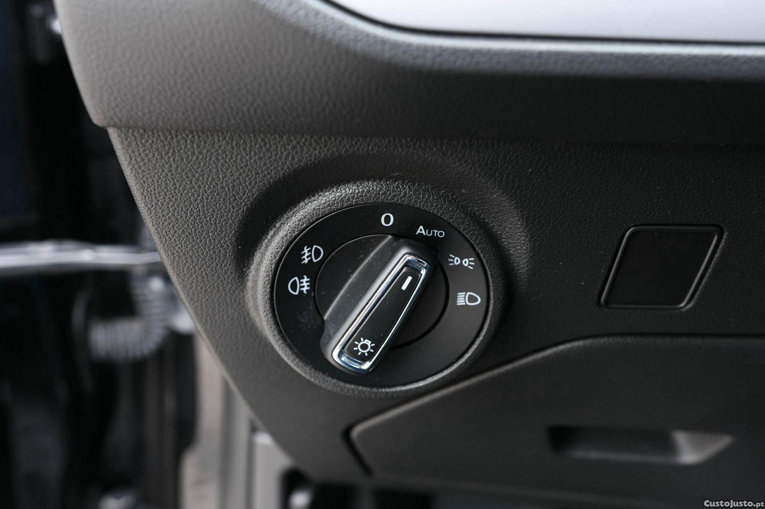 SEAT Leon 1.0 EcoTSI Style S/S — fotografia 8