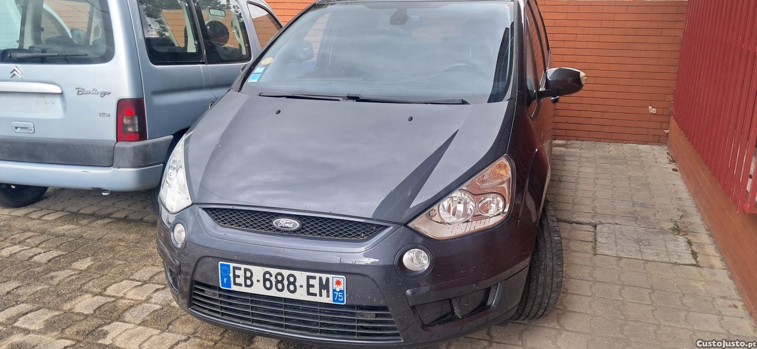 Ford S-Max Titânio — fotografia 2