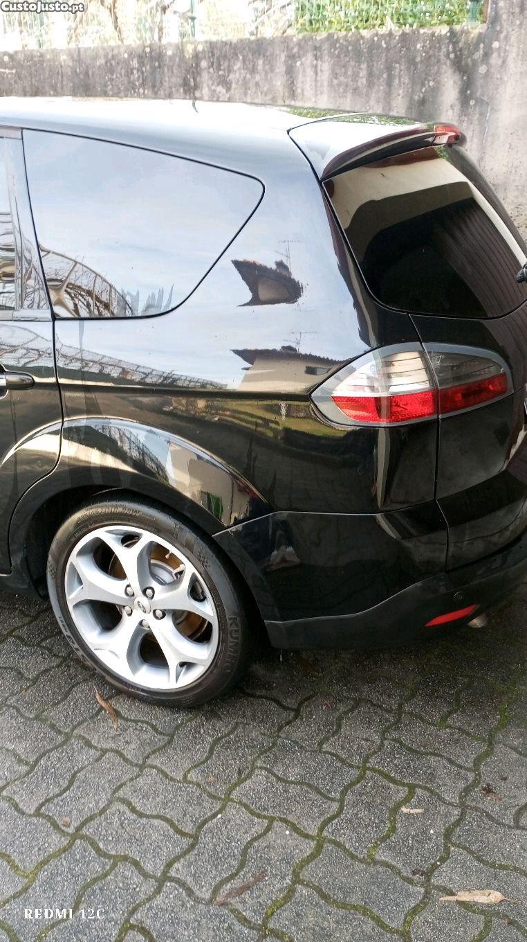 Ford S-Max Titanium — fotografia 7
