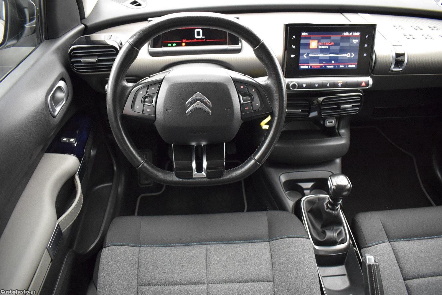 Citroën C4 CACTUS 1.2 THP — fotografia 15