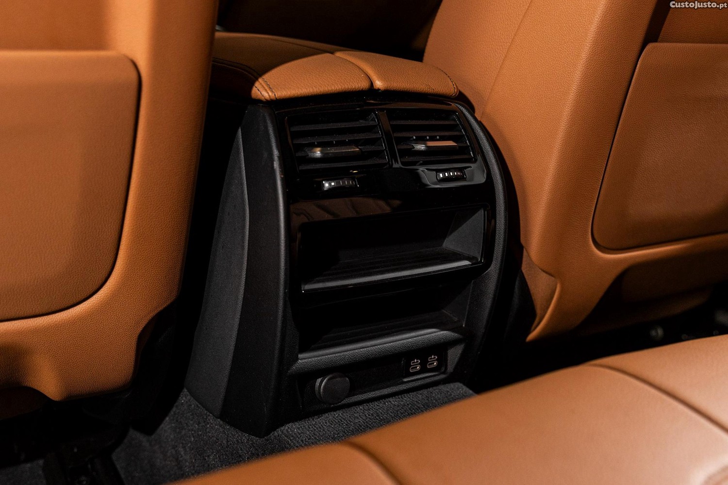 BMW 520 e Line Luxury — fotografia 3