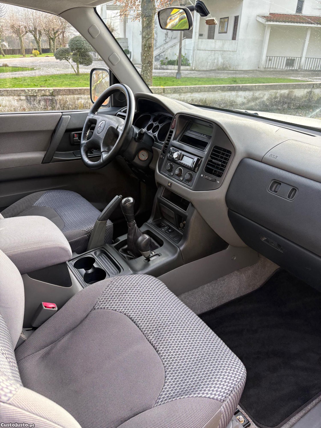 Mitsubishi Pajero GLS 3.2 DiD 165cv — fotografia 12