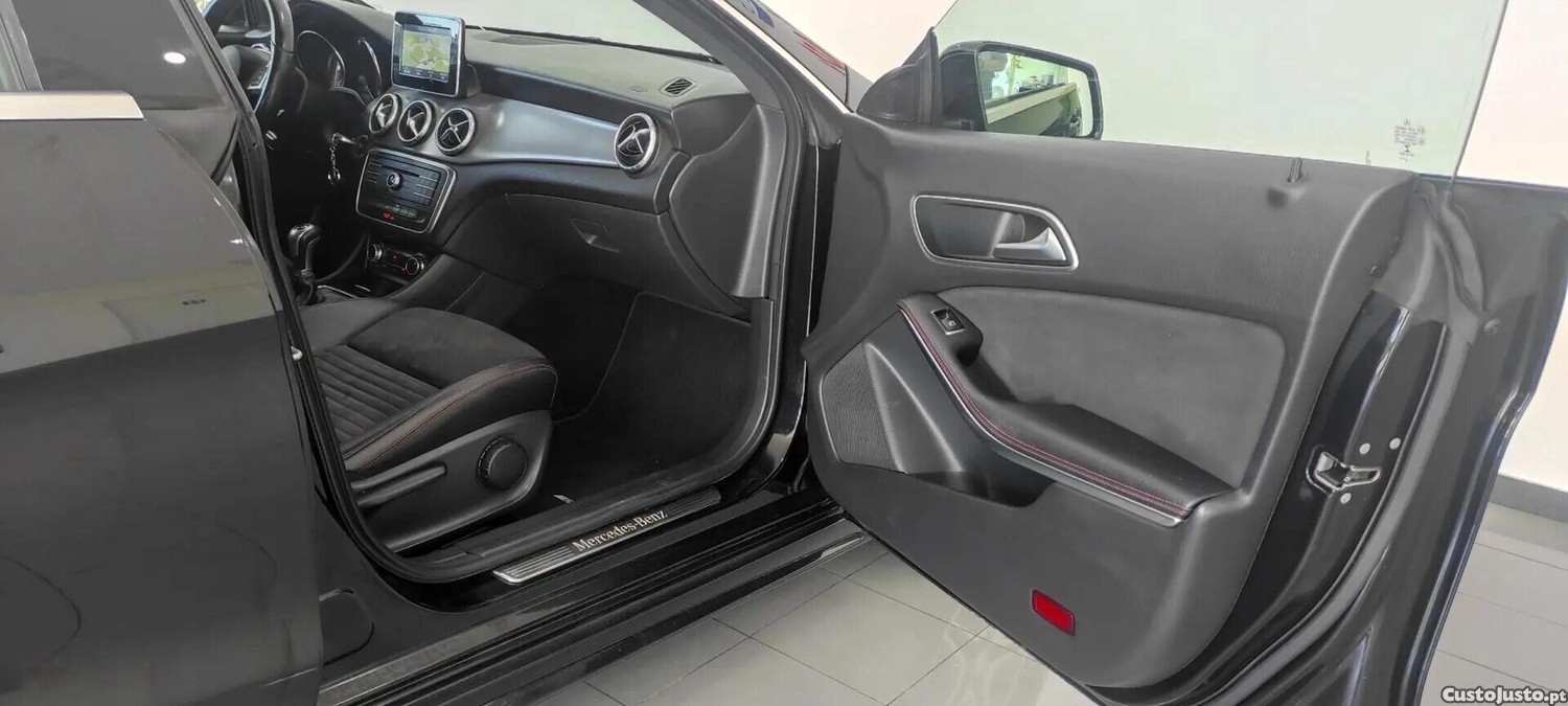 Mercedes-Benz CLA 180 d Shooting Brake AMG Line — fotografia 10