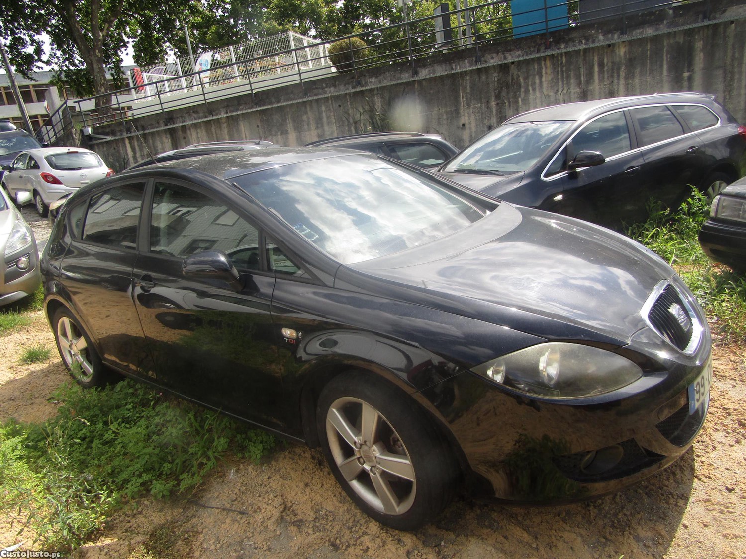 SEAT Leon 2.0 tdi — fotografia 2