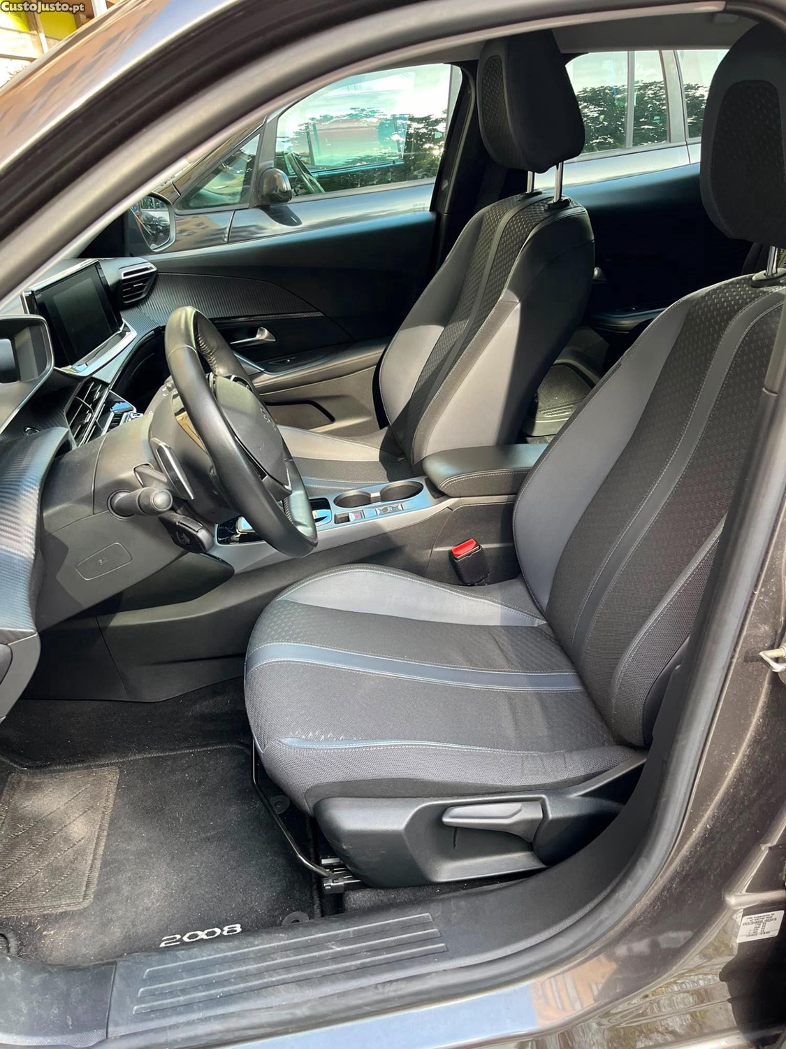 Peugeot 2008 Allure — fotografia 3