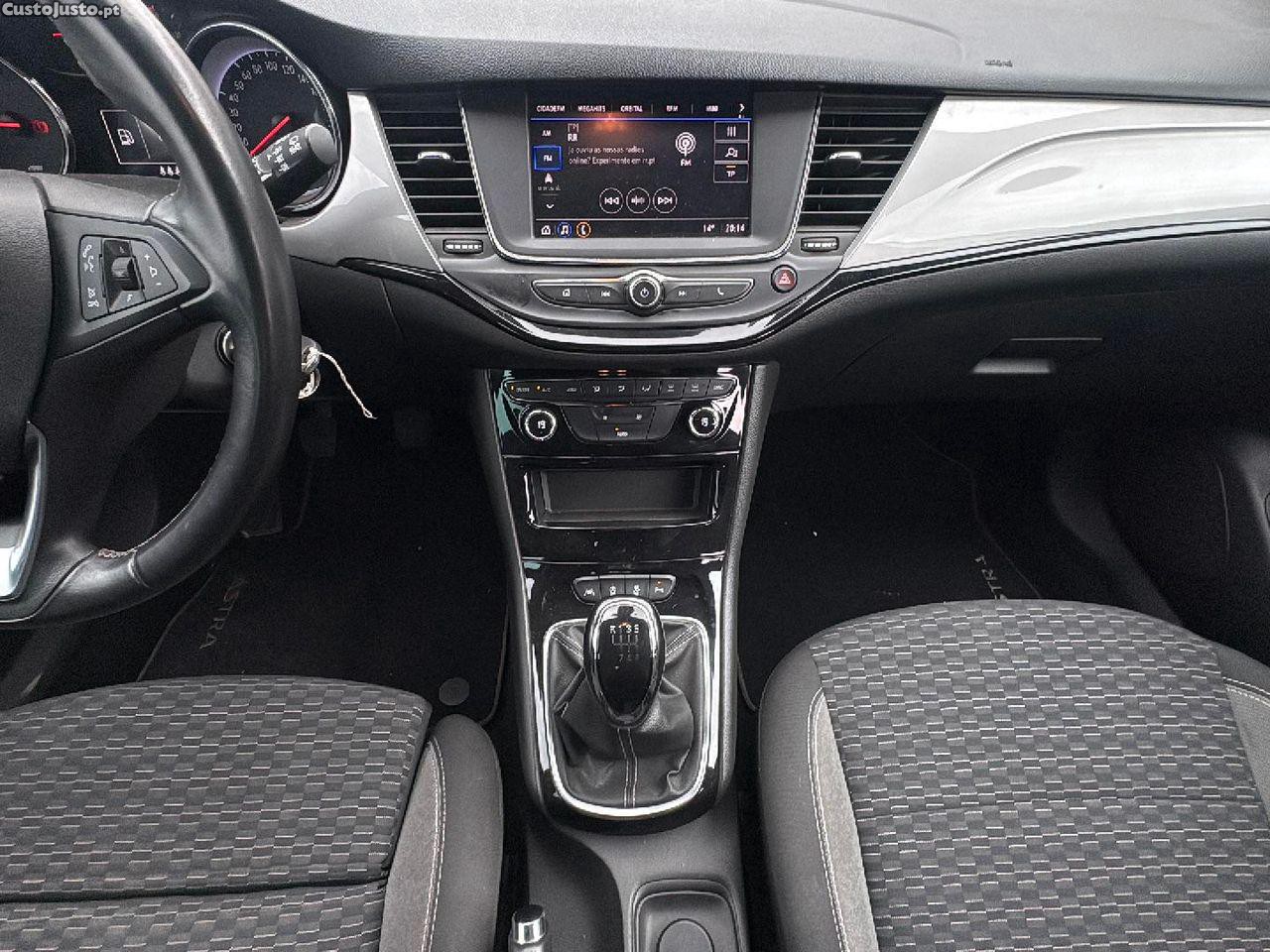 Opel Astra 1.2 T GS Line S/S — fotografia 5