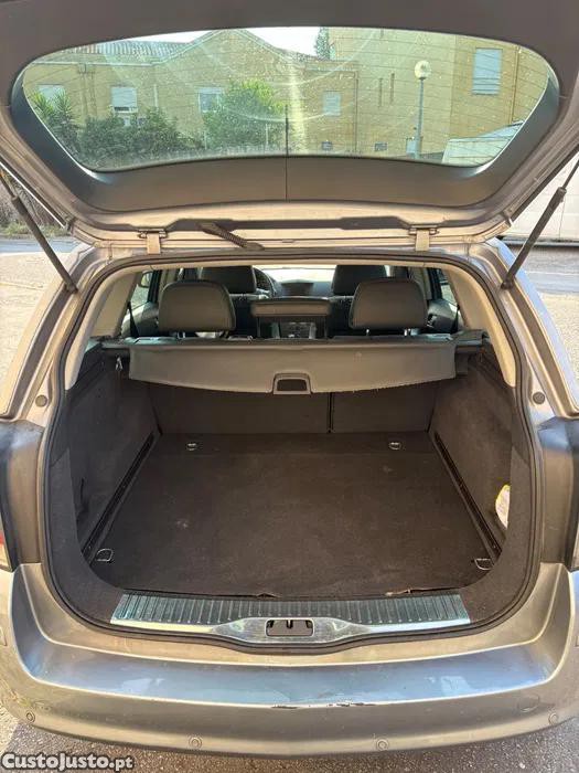 Opel Astra ( Station Wagon) — fotografia 4