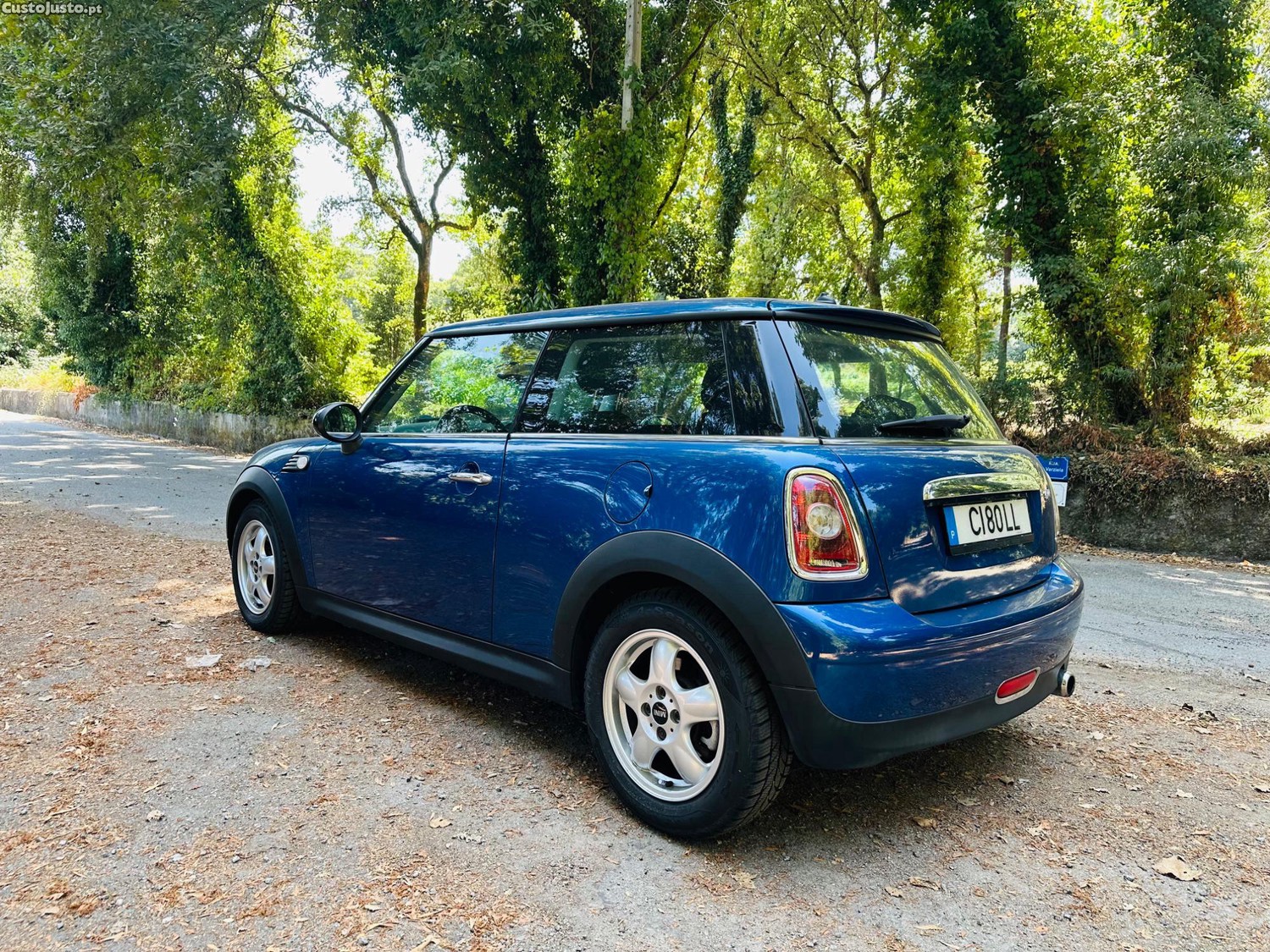 MINI Cooper One — fotografia 4