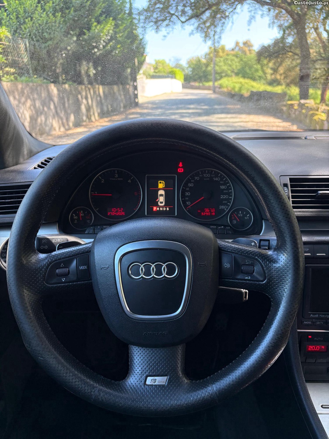 Audi A4 Sw S-Line Automática 2.0d 140cv — fotografia 8