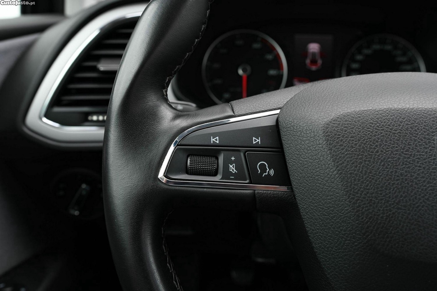 SEAT Leon 1.0 EcoTSI Style S/S — fotografia 18