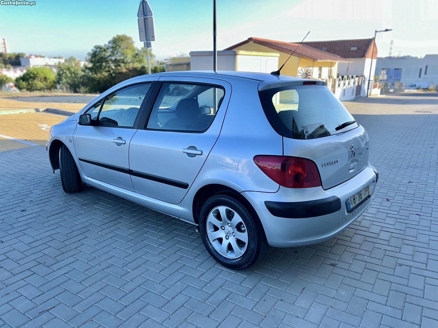 Peugeot 307 2.0 HDI — fotografia 9