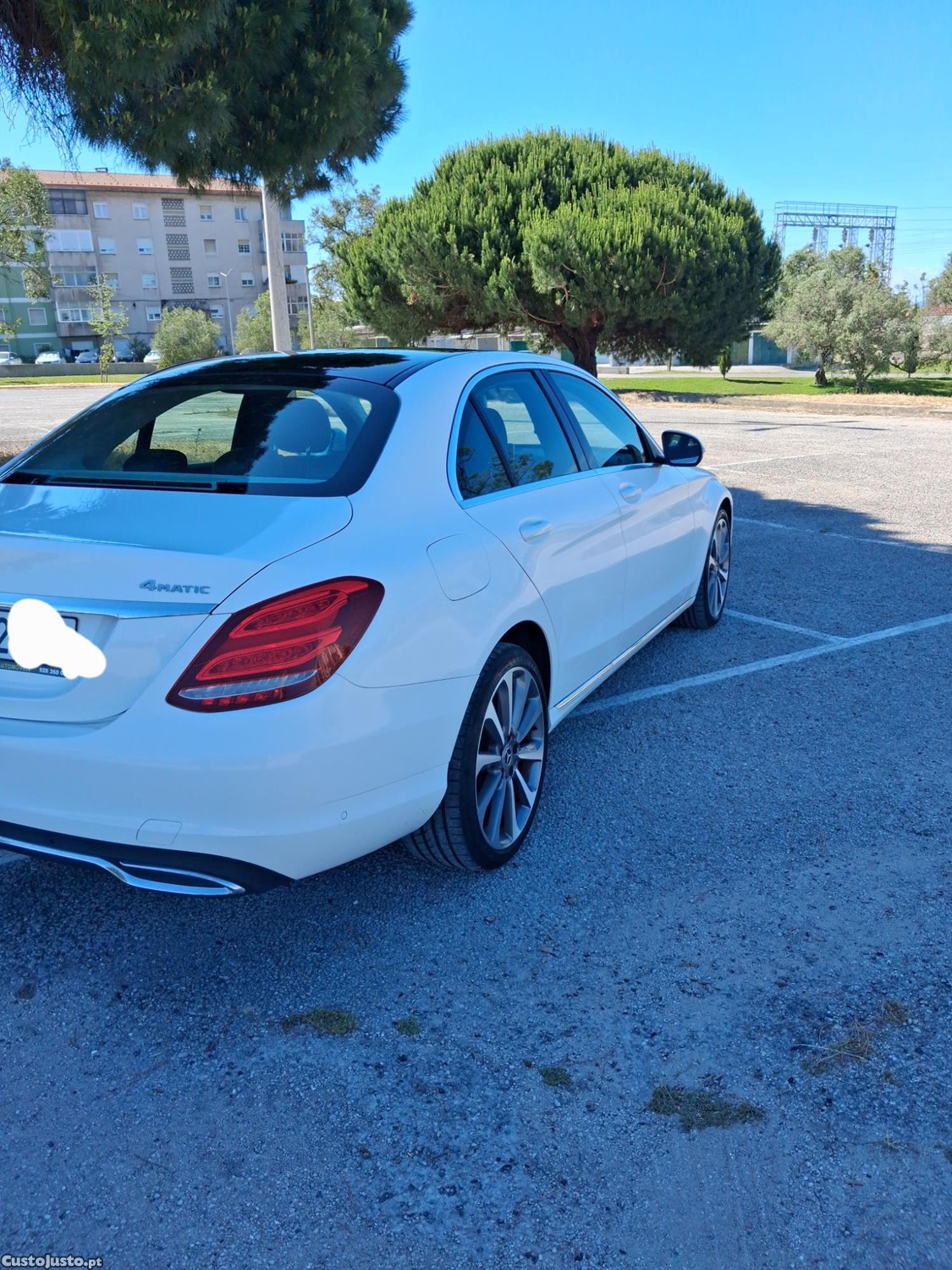 Mercedes-Benz C 220 4 matic — fotografia 7
