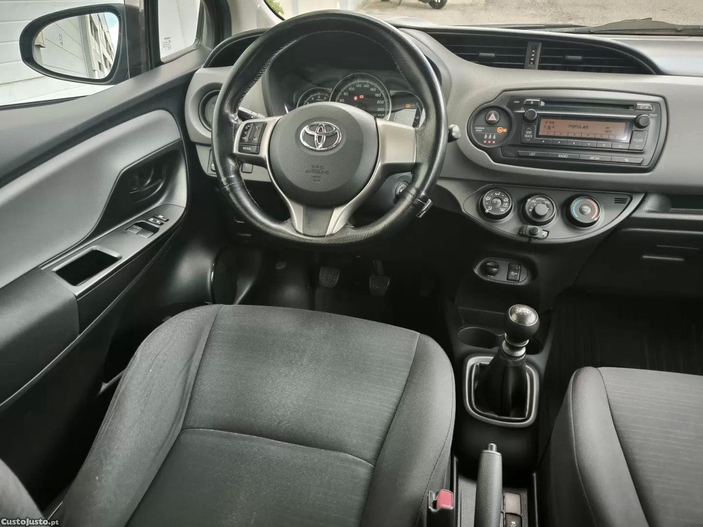 Toyota Yaris 1.4 d-4d active+ac — fotografia 6
