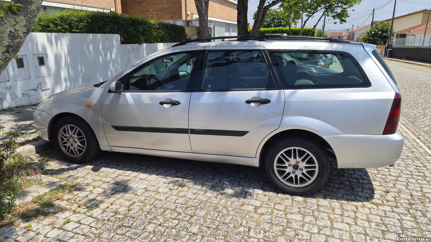 Ford Focus TDDI — fotografia 4