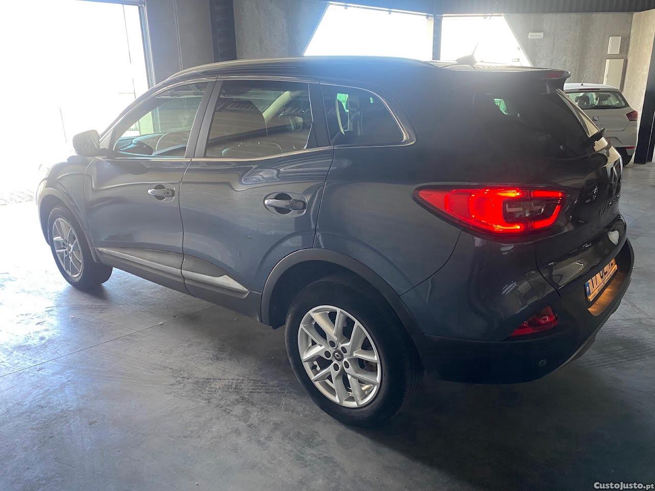 Renault Kadjar 1.5 Dci Exclusive — fotografia 3