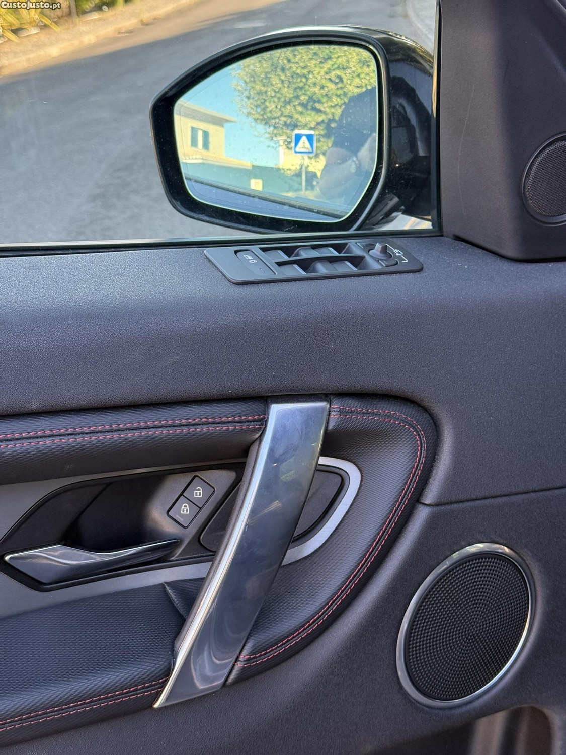 Land Rover Discovery Sport — fotografia 6