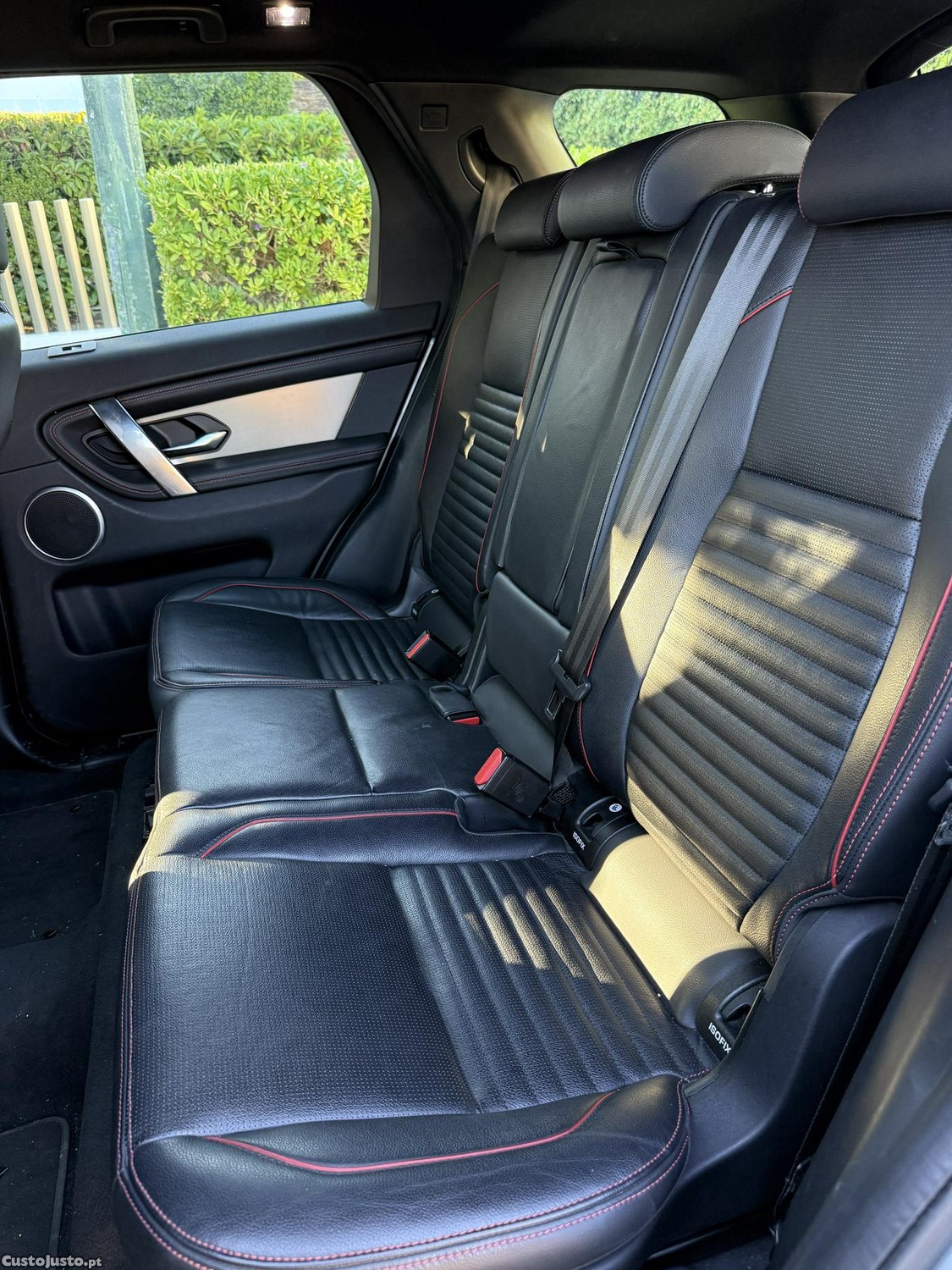 Land Rover Discovery Sport — fotografia 3
